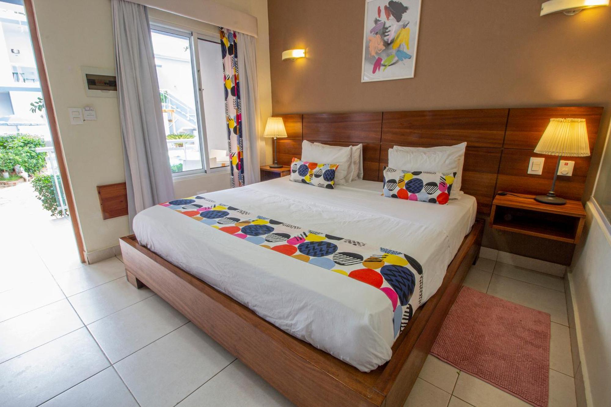 Double Room with Pool View,1589316844:JPEG